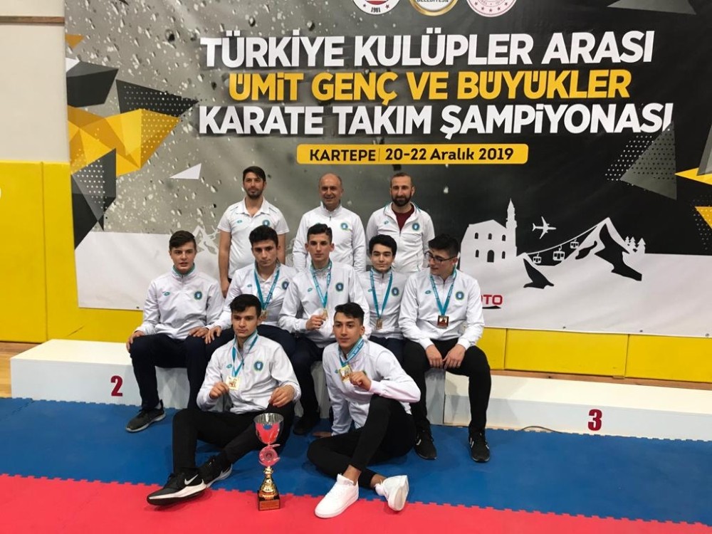Büyükşehir’in gençleri Türkiye şampiyonu 