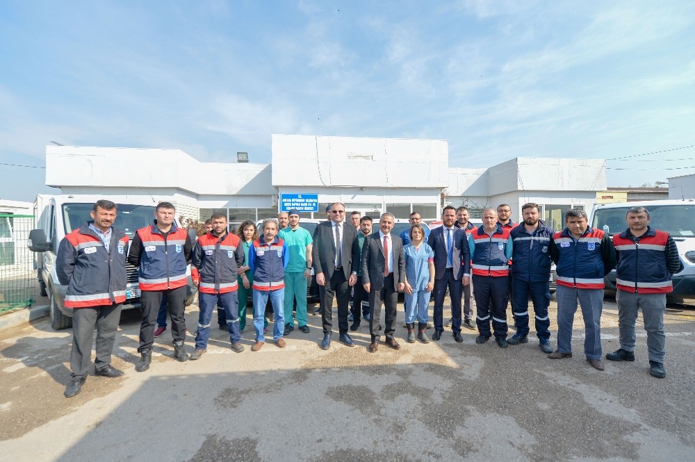 Büyükşehir’in hayvan nakil araç filosu genişliyor 