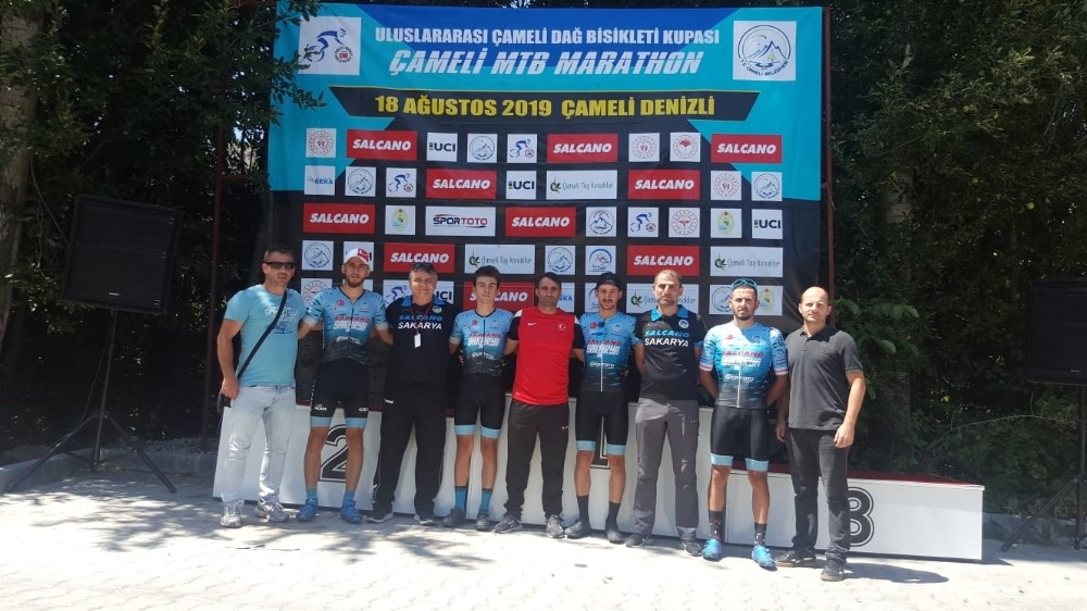 Büyükşehirli sporcular Denizli’de 