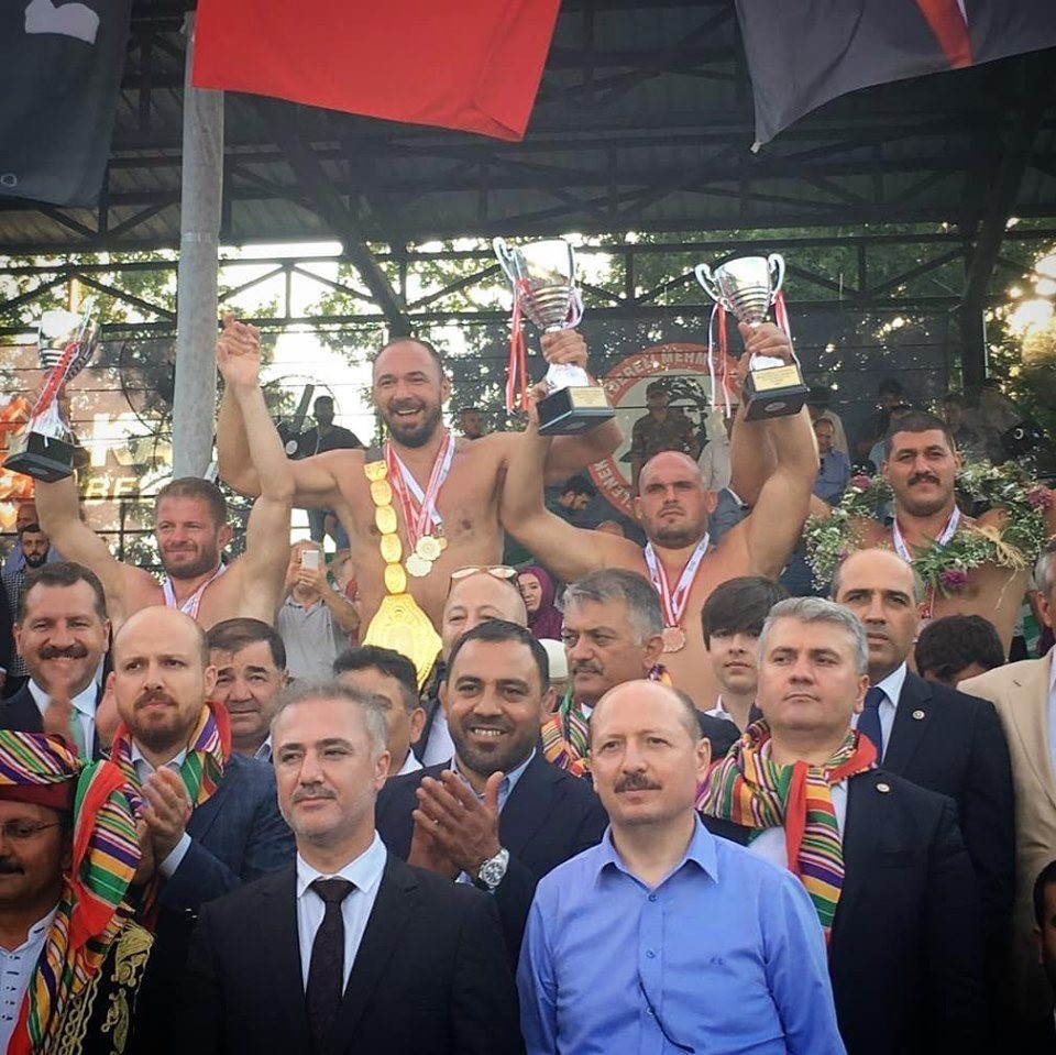 Büyükşehirli Tanju, Kurtderede 3. oldu 