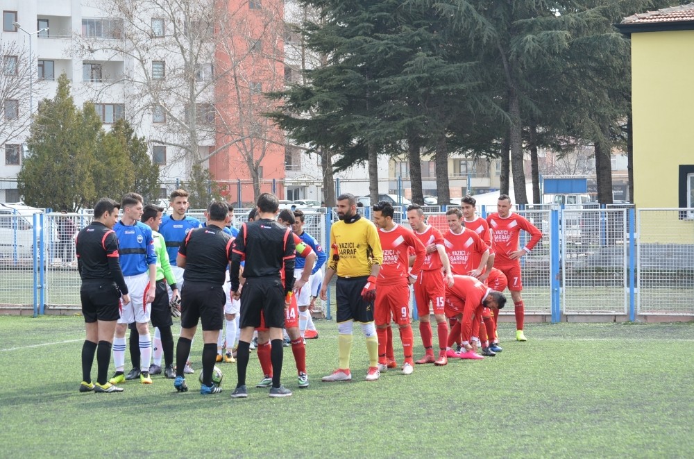 Büyüleyenspor futboluyla herkesi kendine hayran bıraktı