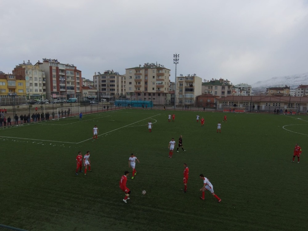 Büyüleyenspor’un bileği bükülmüyor 