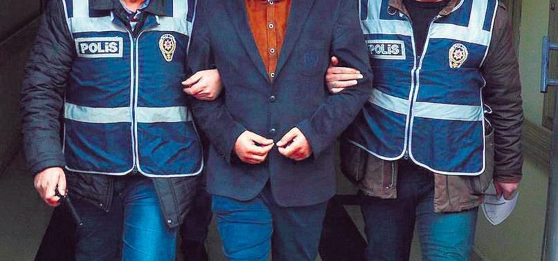 ByLock soruşturması kapsamında 42 polis tutuklandı