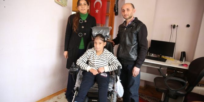 13 yaşındaki Ebru’nun üzüntüsünü Büyükşehir sona erdirdi