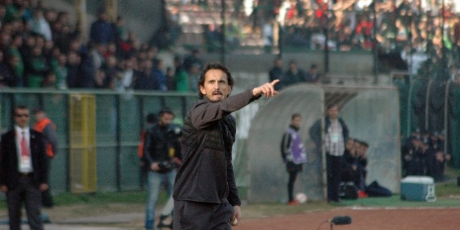 Sakaryaspor Teknik Direktörü Şanlı'dan önemli açıklamalar