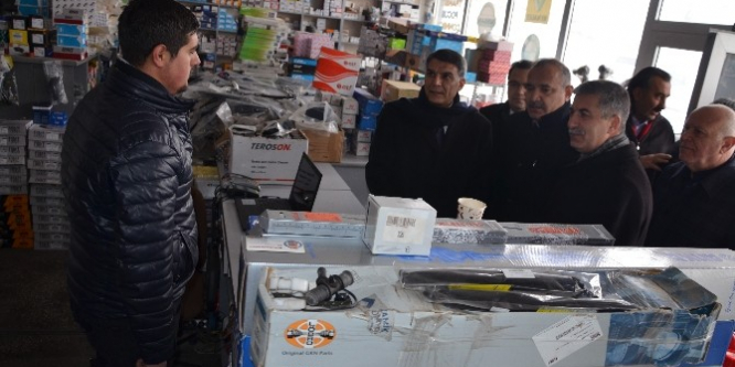 Kaymakam Özkan'dan Tatvan sanayi esnafına ziyaret