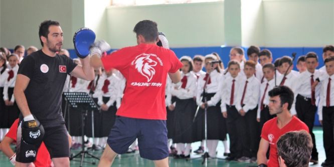 İspir’de 19 Mayıs coşkusu