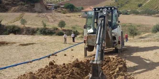 Dereköy’e hizmetler sürüyor