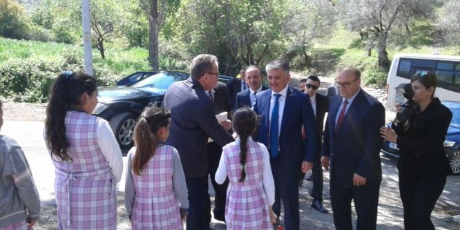 Dutlucalı çocuklar Vali amcaları ile tanıştı