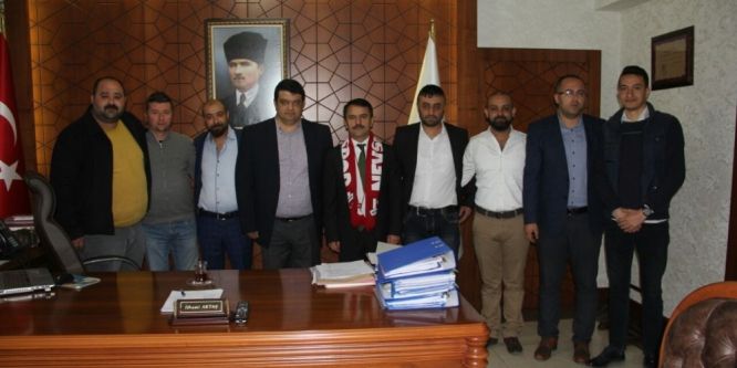 Nevşehirspor Taraftarlar Derneği Vali Aktaş’ı ziyaret etti