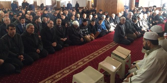 Van’da şehitler için mevlit okutuldu