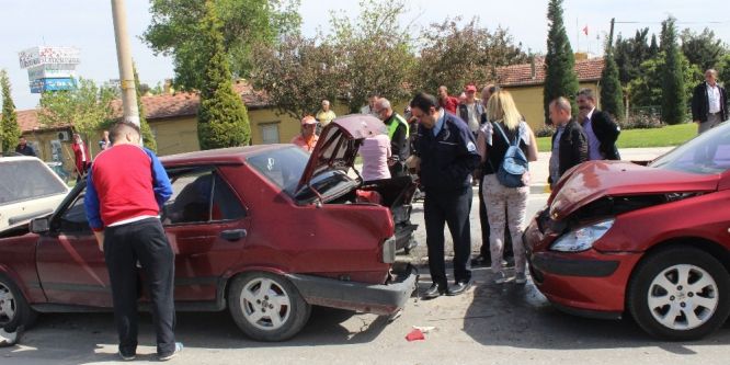 Denizli’de zincirleme trafik kazası
