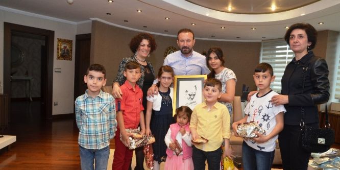 Başkan Doğan ziyaretçilerini ağırladı