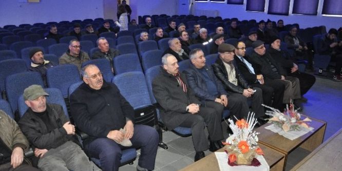 Çiftçilere zirai ilaçlama semineri verildi