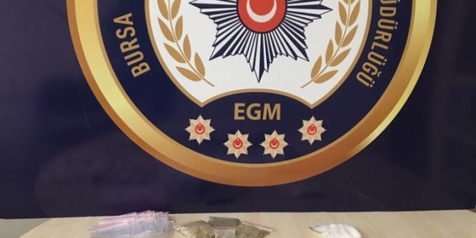 Uyuşturucu satıcılarına operasyon: 5 gözaltı