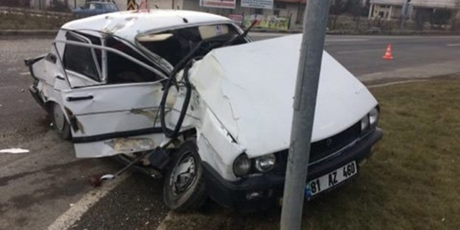 Bolu’da trafik kazası; 2 kişi yaralı