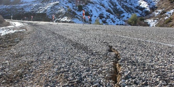 Çökme meydana geldi
