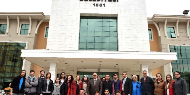 Üniversitelilerden turizm gezisi