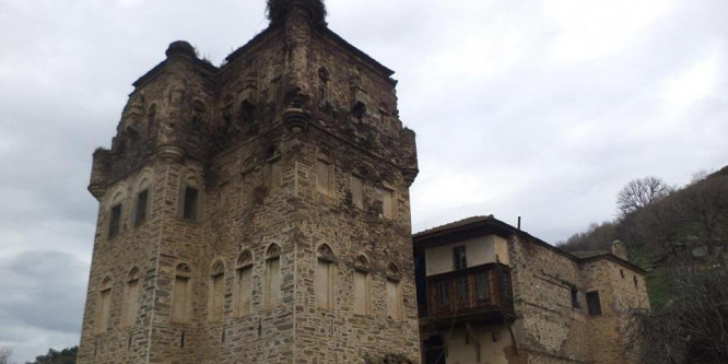 Tarihi Arpaz Kalesi restore edilecek