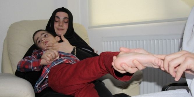 İlk cümlesiyle ailesini sevince boğdu