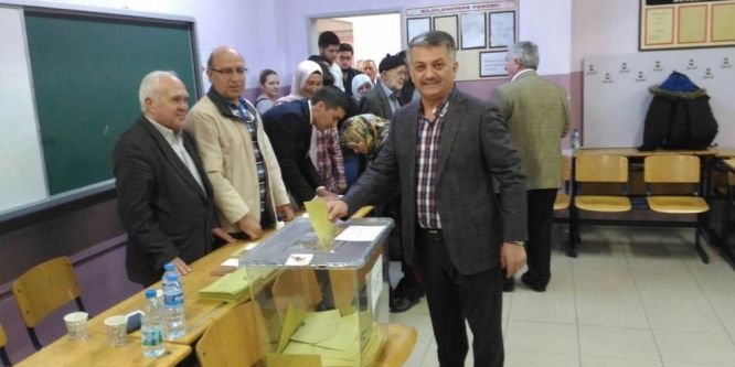 Vali Yazıcı oyunu kullandı