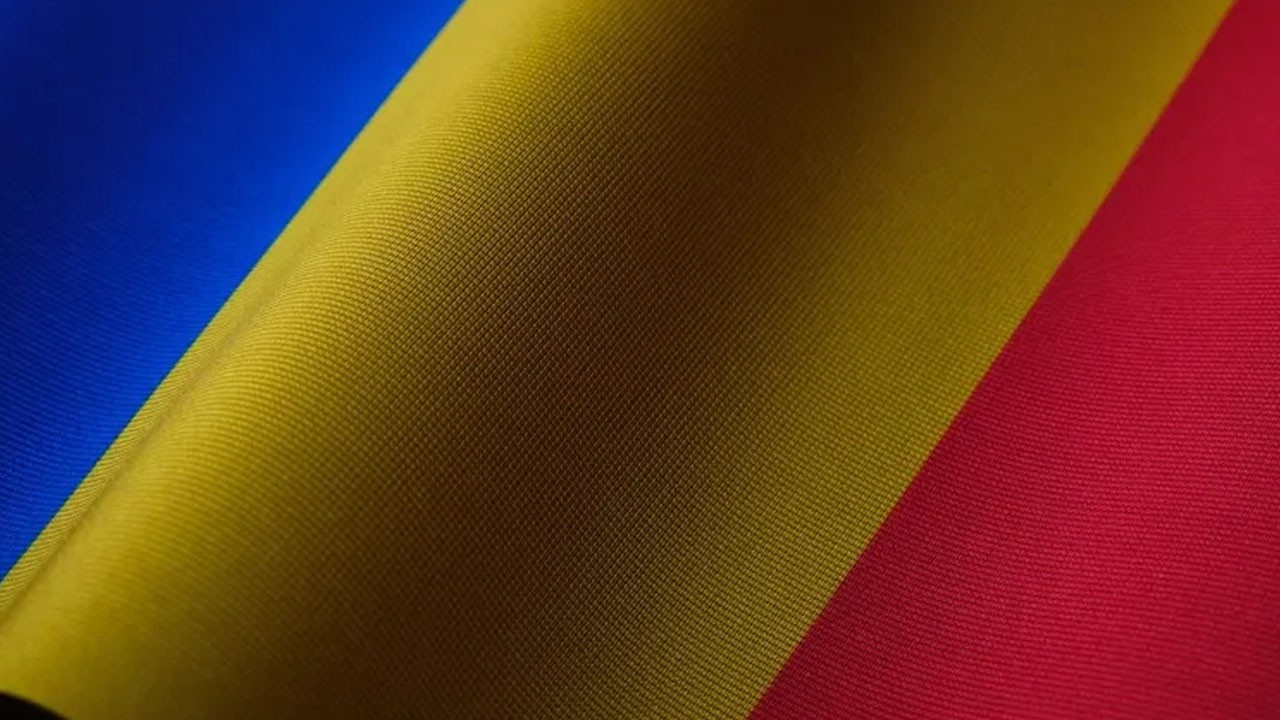 Çad başkanlık sarayı çevresinde askeri araç konvoyları, silah sesleri duyuluyor