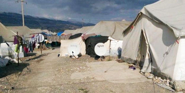 Çadırkent yangınında 2 çocuk öldü