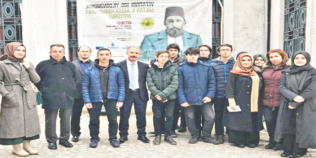 Cağaloğlu Anadolu Lisesi başarıdan başarıya koşuyor