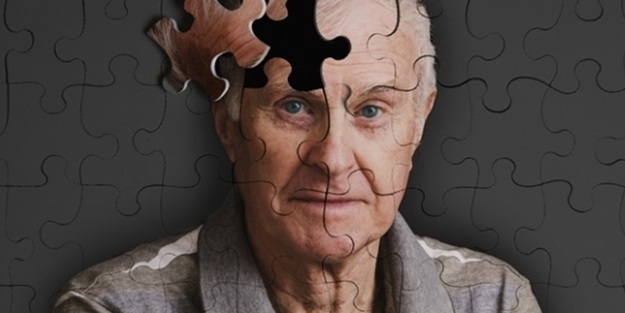 Çağımızın vebası Alzheimer’dan korunmak için mutlaka tüketin! İşte hayatınızı değiştirecek o 3 besin