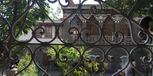 Cahit Sıtkı Tarancı Evi Kültür Müzesi'nden eşsiz görüntüler