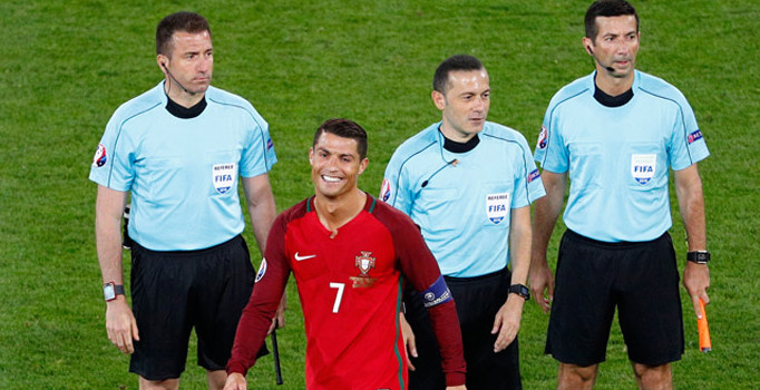 Çakır UEFA'dan en yüksek notu aldı