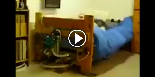 Çalar saatin sesiyle uyanamayanlar için çözüm!