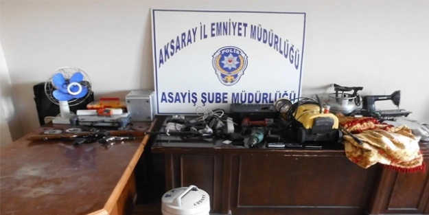 Çaldığı eşyalarla kıskıvrak yakalandı