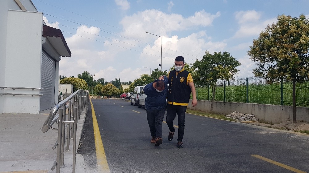 Çaldığı etleri kardeşinin kasap dükkanında sattırdı 