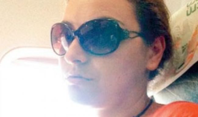 Çaldığı gözlükle fotoğrafını koydu, yakalandı...