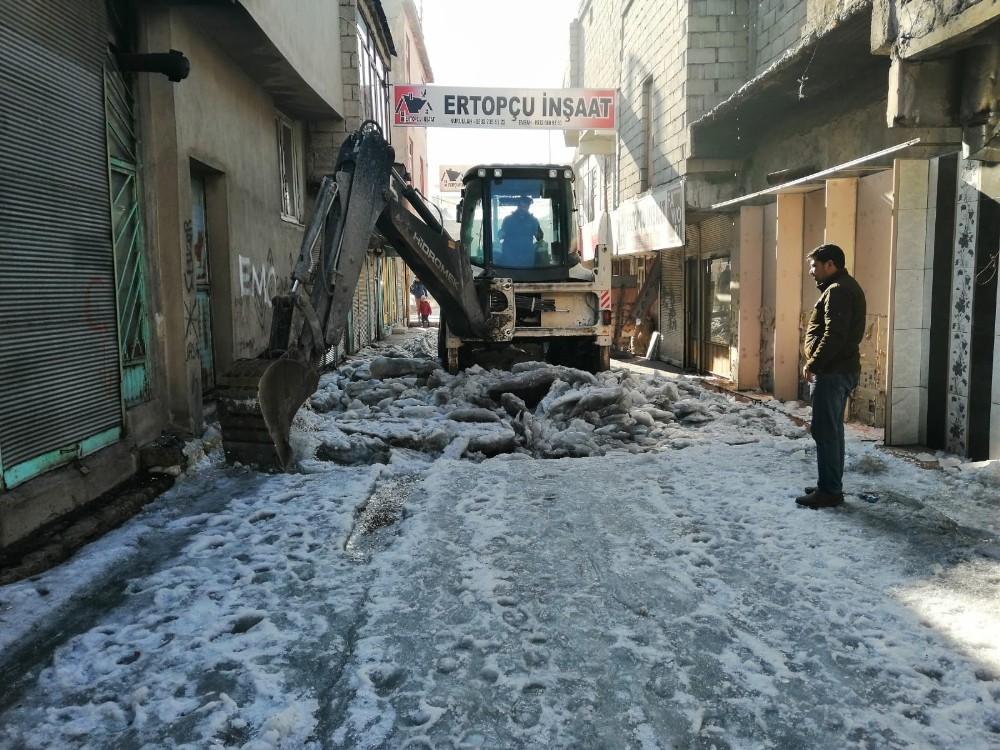 Çaldıran Belediyesinden bahar temizliği 