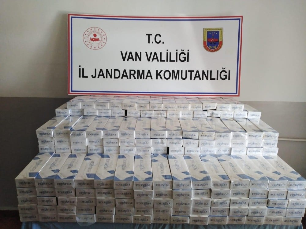 Çaldıran’da 7 bin paket kaçak sigara ele geçirildi 