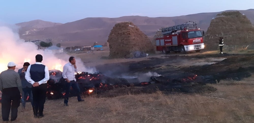 Çaldıran’da bin bağ ot yanarak kül oldu 