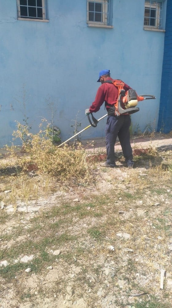 Çaldıran’daki okullarda çevre düzenlemesi 
