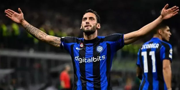 Çalhanoğlu, Barcelona'yı yıktı