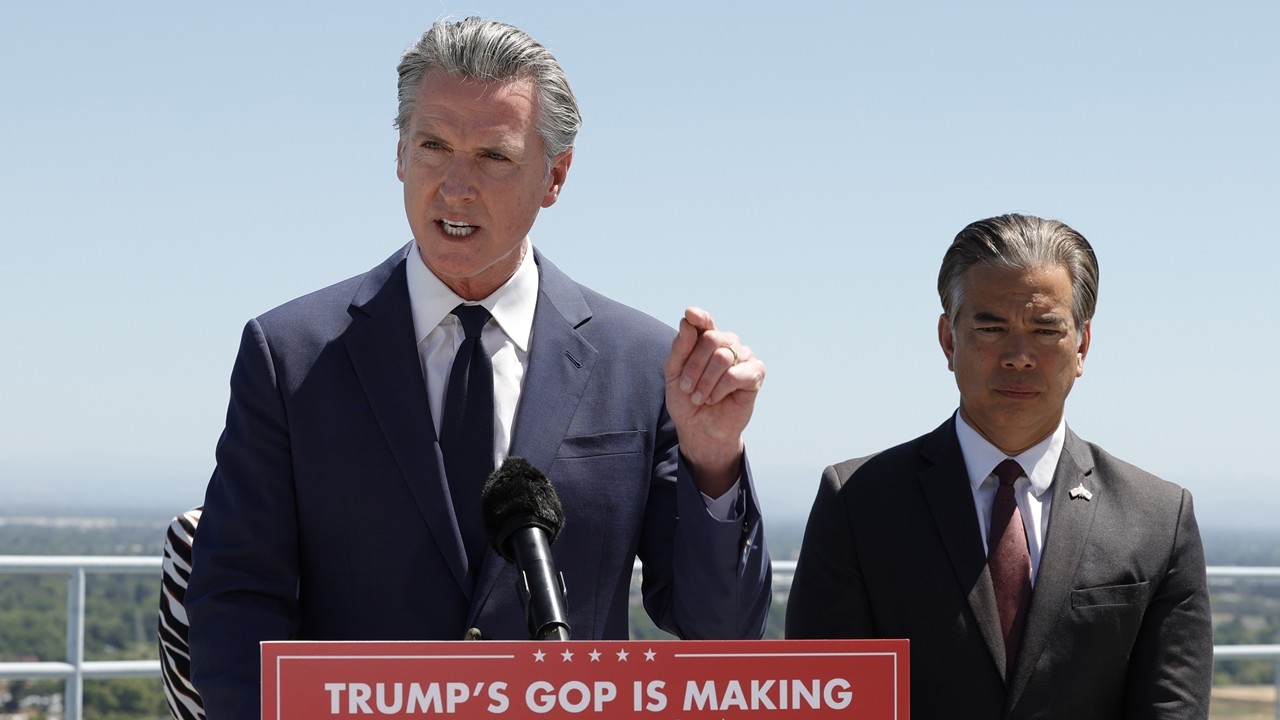 California Valisi Newsom’dan Trump’a sert tepki