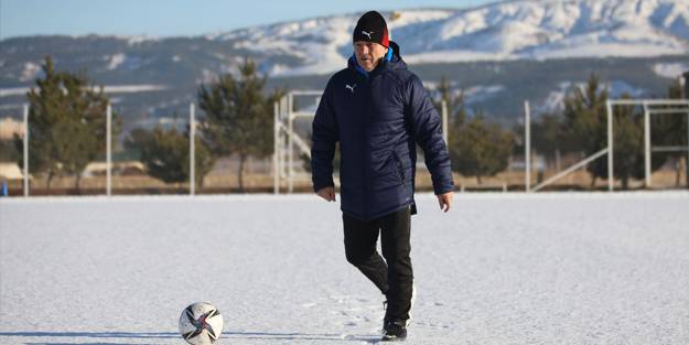 Çalımbay, 3 futbolcu transferi istedi