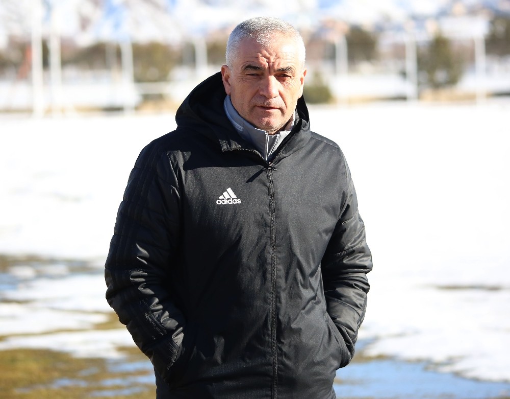 Çalımbay: “Telafisi olmayan maçlar oynanacak” 