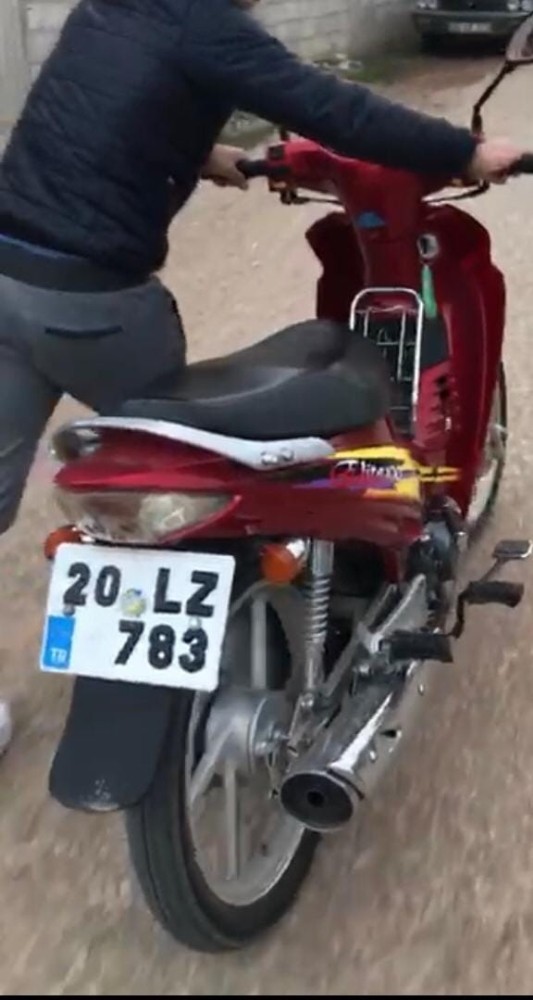 Çalınan motosiklet için sosyal medyadan yardım istedi 