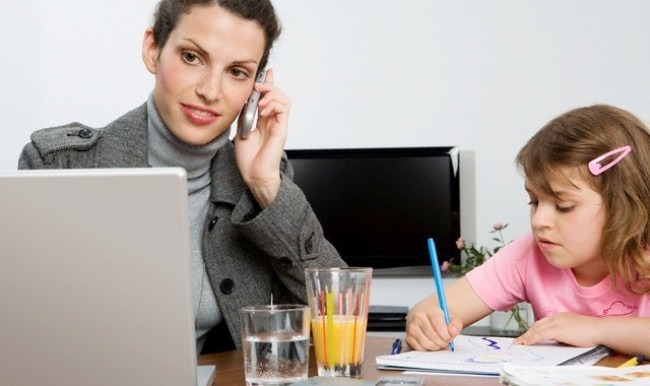 Çalışan anneye her ay 416 euro müjdesi!