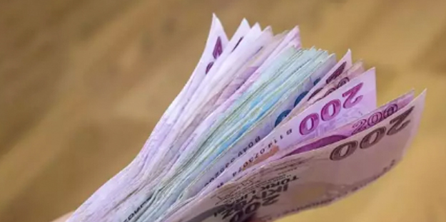 Çalışan tüm emeklilere 5 bin lira ikramiyede son dakika müjdesi! Flaş karar...