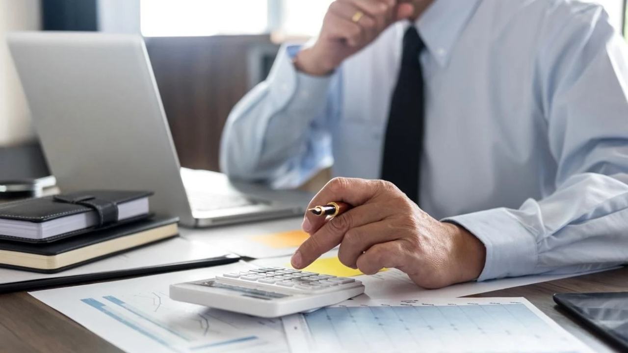 Çalışma hayatında devrim: Türkiye bu tarihte 4 gün mesai sistemini deneyecek!