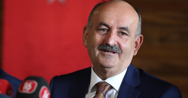 Müezzinoğlu: “Hayırcılar bu milletten korkanlardır”
