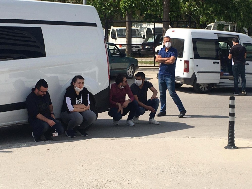 Çalıştığı hastanenin 8. katından düştü 