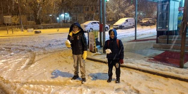 Çameli'nde okullar tatil edildi